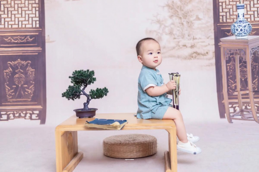 桂林3岁宝宝不听话